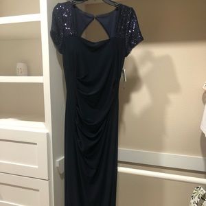 Navy blue evening dress with sleeves